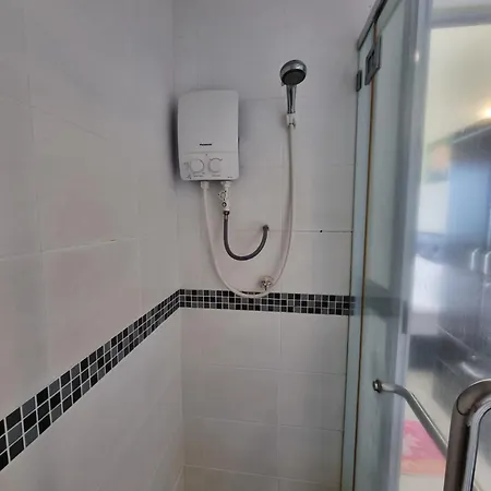 Aloka Seaview Apartment Batu Ferringhi Exterior photo
