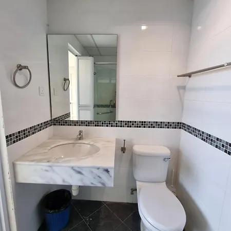Aloka Seaview Apartment Batu Ferringhi Exterior photo
