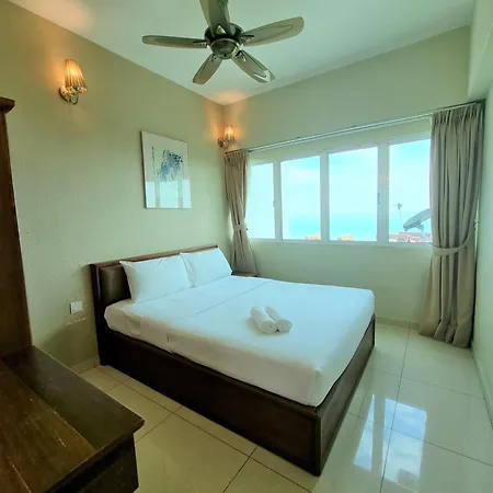 Aloka Seaview Apartment Batu Ferringhi Exterior photo