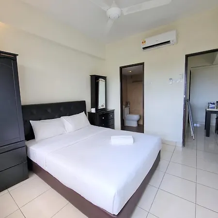 Aloka Seaview Apartment Batu Ferringhi Exterior photo