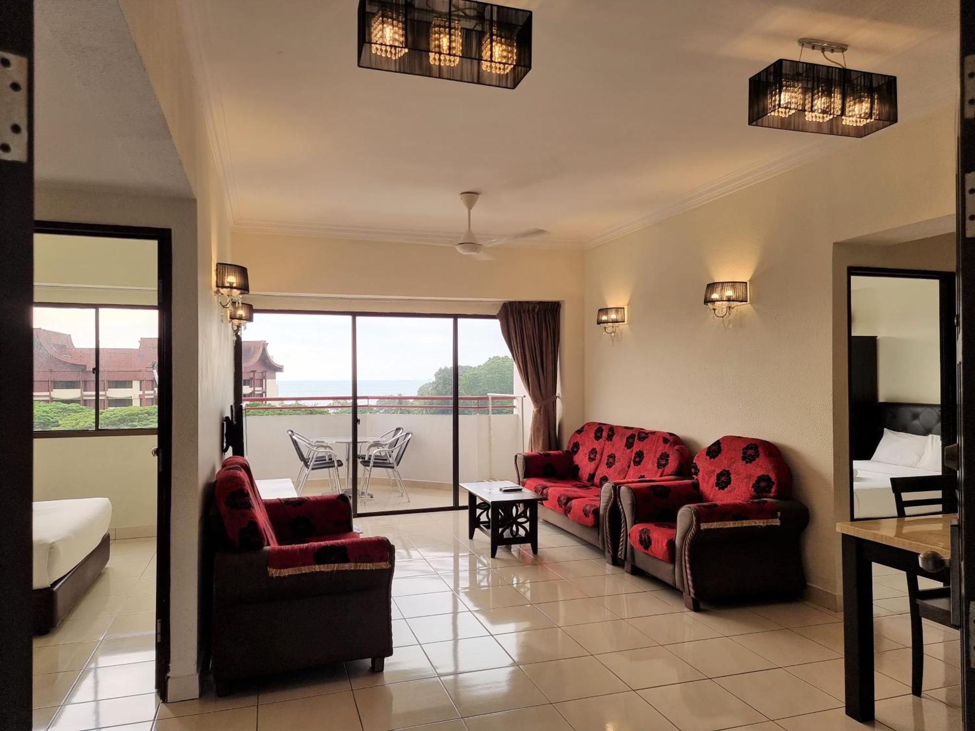 Aloka Seaview Apartment *